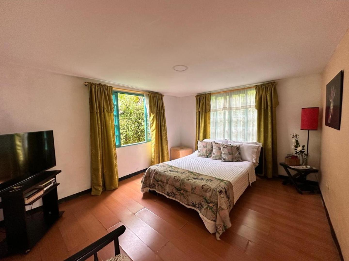 El Refugio Del Colibri Bed & Breakfast Santa Rosa de Cabal Exterior photo